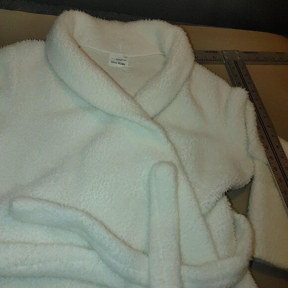 JC Penneys White Long Robe Vintage Meduim Pockets Fleece Housecoat Cozy - Picture 6 of 12